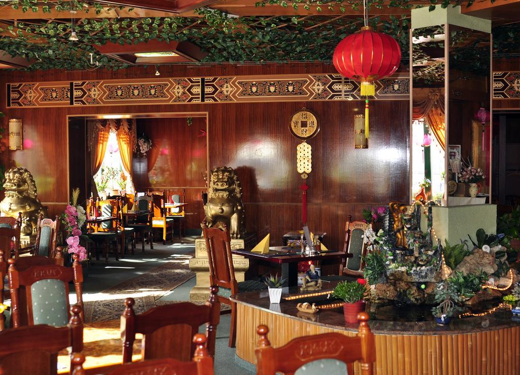 Hotel Europaeischer Hof Elsterwerda ภายนอก รูปภาพ